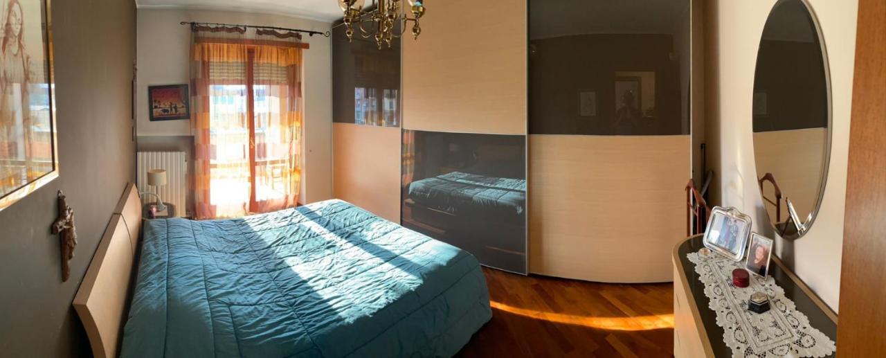 Appartamento Cenisia Vicino Al Centro Con Garage Turin Bagian luar foto